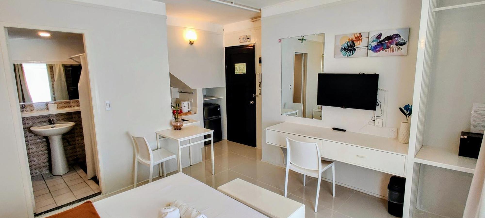 Mecasa Hotel Balabag  Bagian luar foto